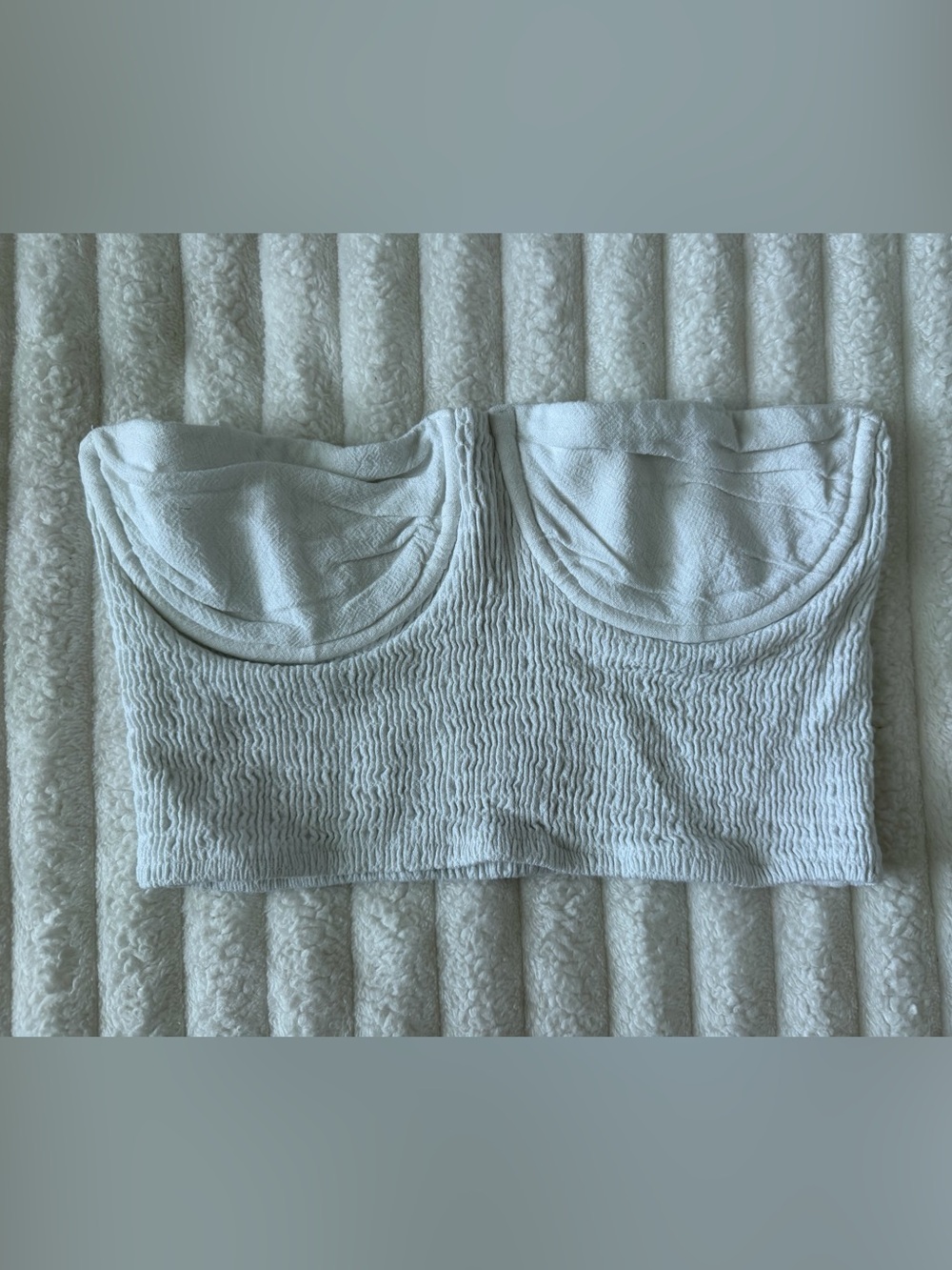 Pacsun LA Jearts Strapless Smocked crop Top